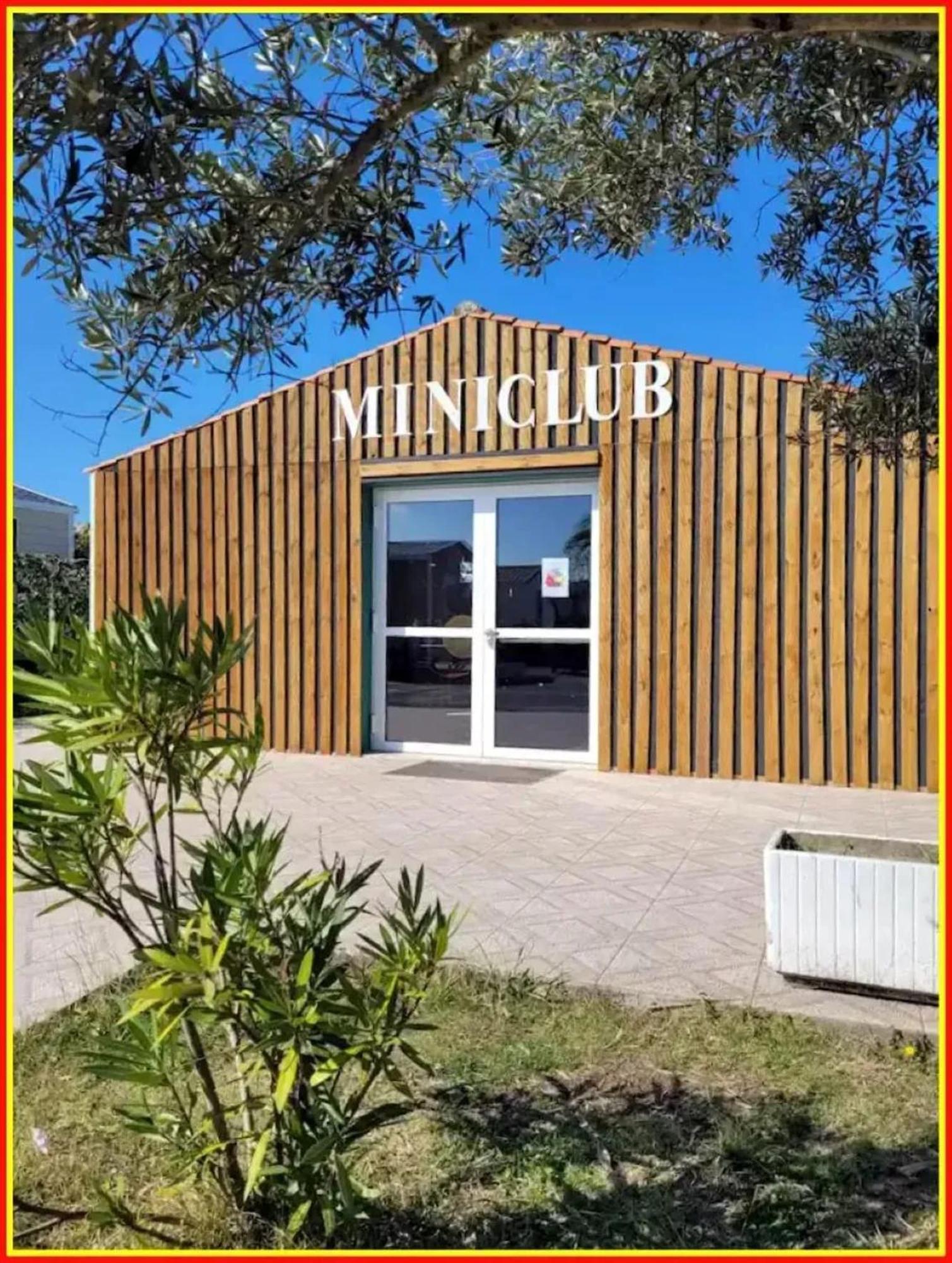 Bungalow De 2 Chambres Avec Piscine Partagee Sauna Et Terrasse A Saint Denis D'Oleron A 1 Km De La Plage Dış mekan fotoğraf